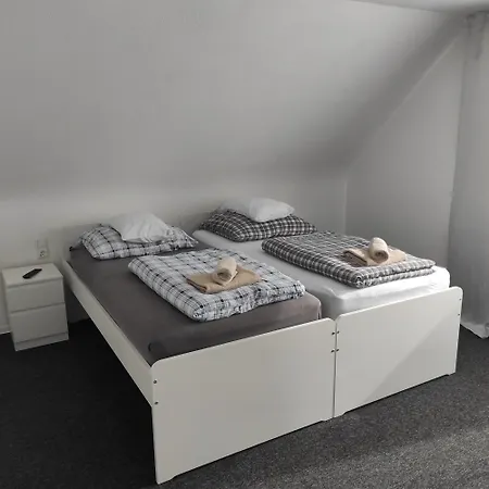 Διαμέρισμα Klimatisiertes Am Bauleuteweg 25